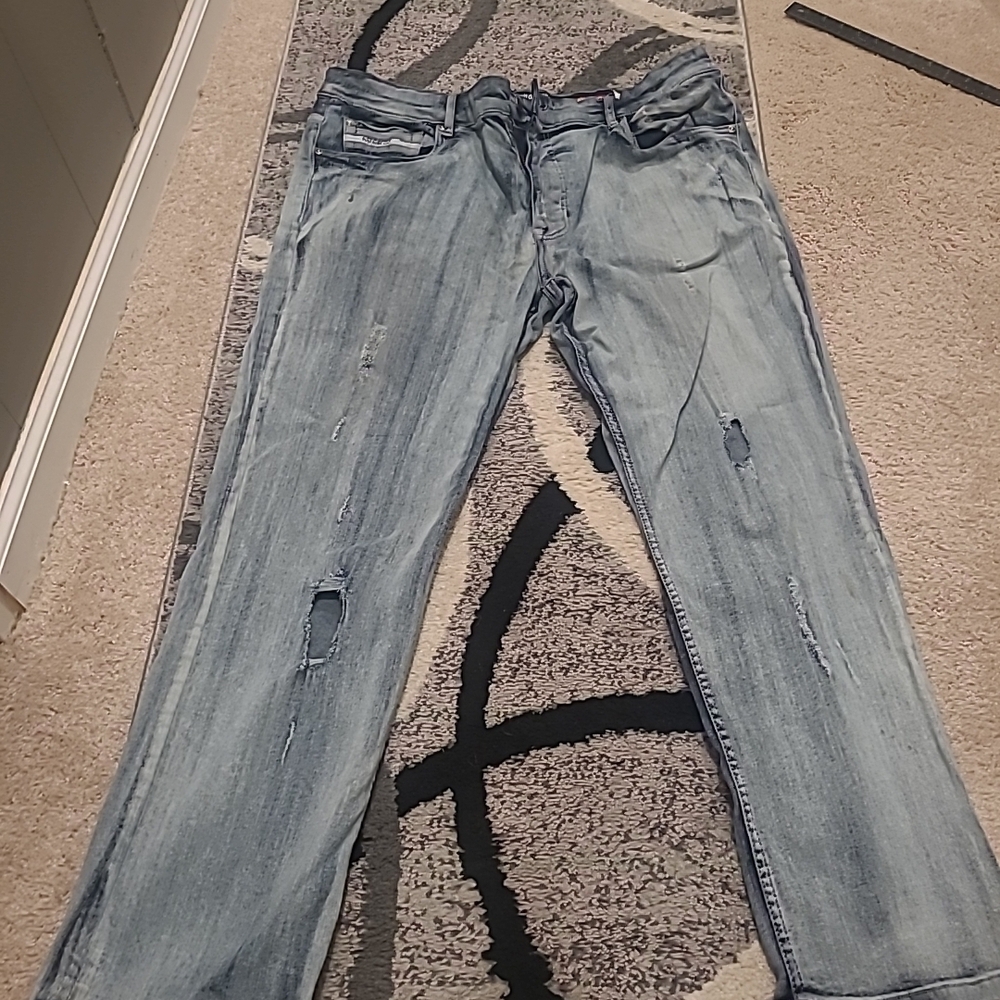 Ecko Unltd Athletic Fit Light Wash Faded Stretch Denim Jeans Straight Leg 38x30